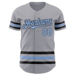 Maglia da baseball grigia personalizzata, linea autentica, blu chiaro-nera Maglia da baseball grigia personalizzata, linea autentica, blu chiaro-nera